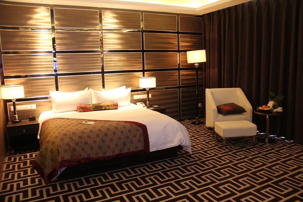 Brigh Radiance Hotel เยียนไถ ภายนอก รูปภาพ