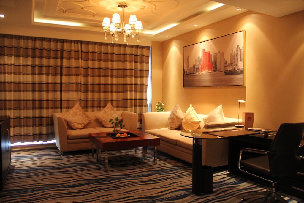 Brigh Radiance Hotel เยียนไถ ภายนอก รูปภาพ