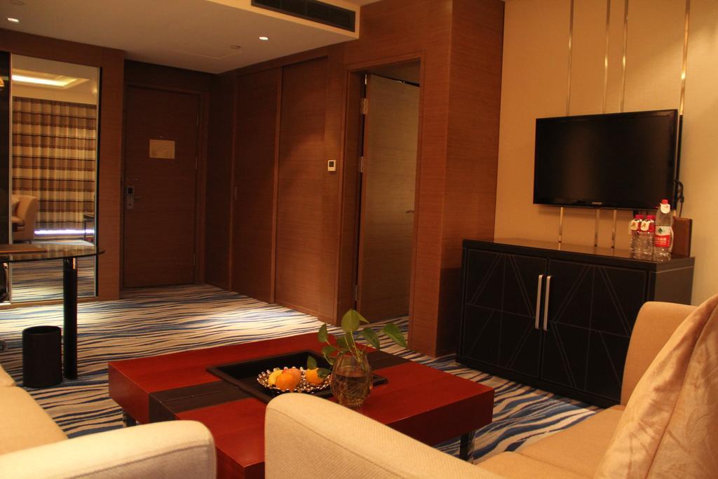 Brigh Radiance Hotel เยียนไถ ภายนอก รูปภาพ