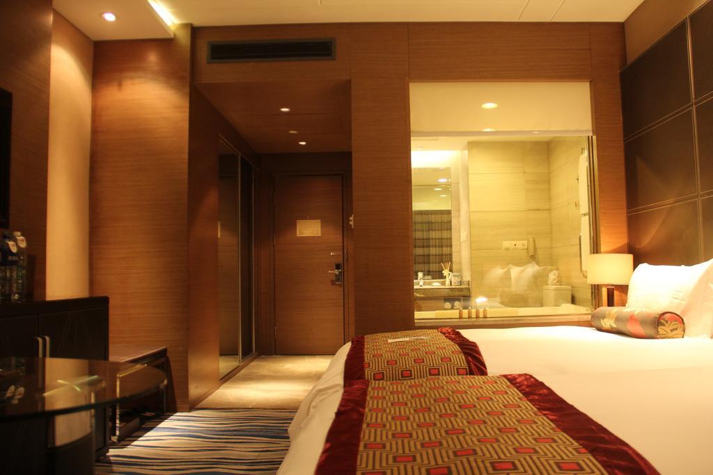 Brigh Radiance Hotel เยียนไถ ภายนอก รูปภาพ
